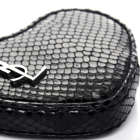 YSL SAINT LAURENT
Calfskin Snakeskin Embossed Love Heart Belt Bag Black - Picture 10 of 14